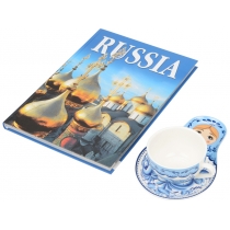 Набор Моя Россия: чайно-кофейная пара Матрешка, гжель и книга Россия на англ. языке