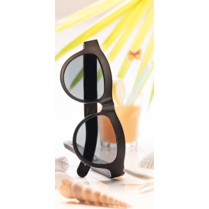 Солнцезащитные очки с функцией беспроводной колонки